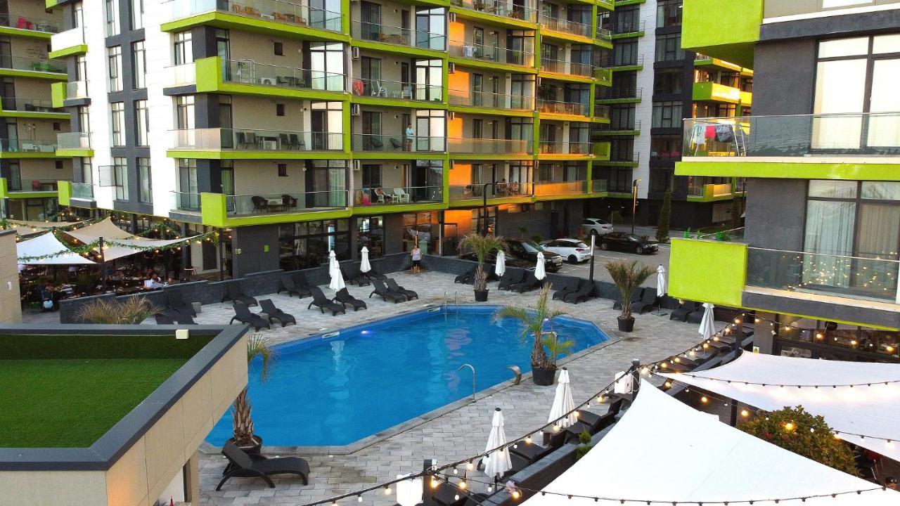 Glamour Red Apartment 22 In Spa Pool Resort มามายา ภายนอก รูปภาพ