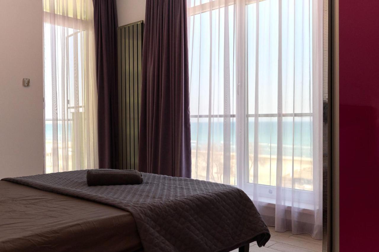 Glamour Red Apartment 22 In Spa Pool Resort มามายา ภายนอก รูปภาพ