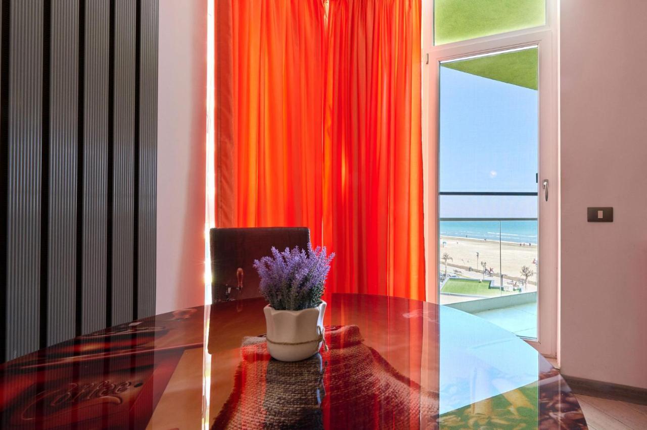 Glamour Red Apartment 22 In Spa Pool Resort มามายา ภายนอก รูปภาพ