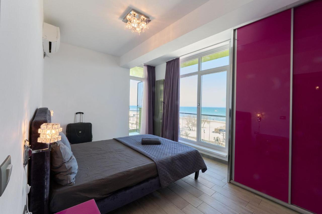 Glamour Red Apartment 22 In Spa Pool Resort มามายา ภายนอก รูปภาพ