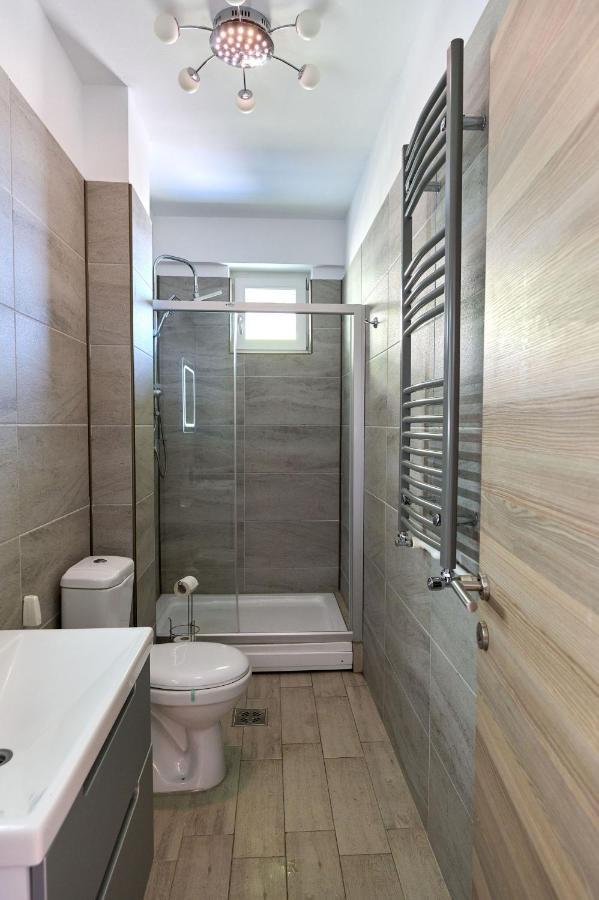 Glamour Red Apartment 22 In Spa Pool Resort มามายา ภายนอก รูปภาพ